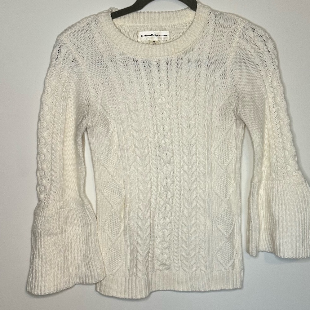 La Nouvelle Renaissance bell sleeve sweater